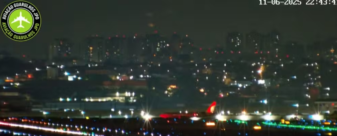 Viracopos recebe 7 voos desviados de Guarulhos após fechamento do aeroporto de SP