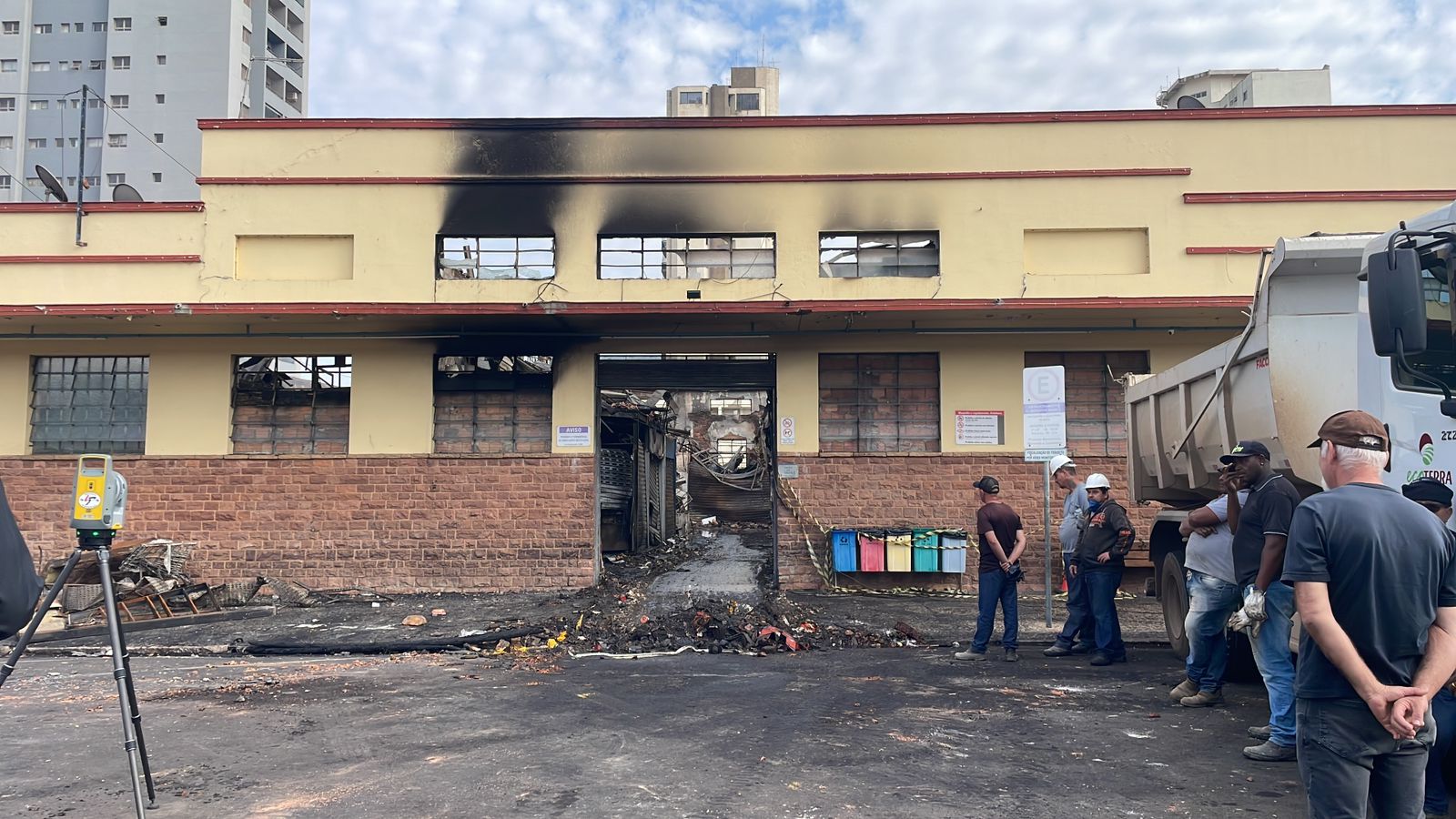 Prefeitura de Piracicaba se reúne com comerciantes do Mercadão para definir futuro
