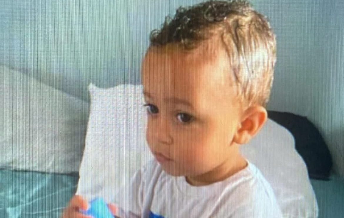 Morre criança que ficou com 90% do corpo queimado após explosão em casa de Campinas