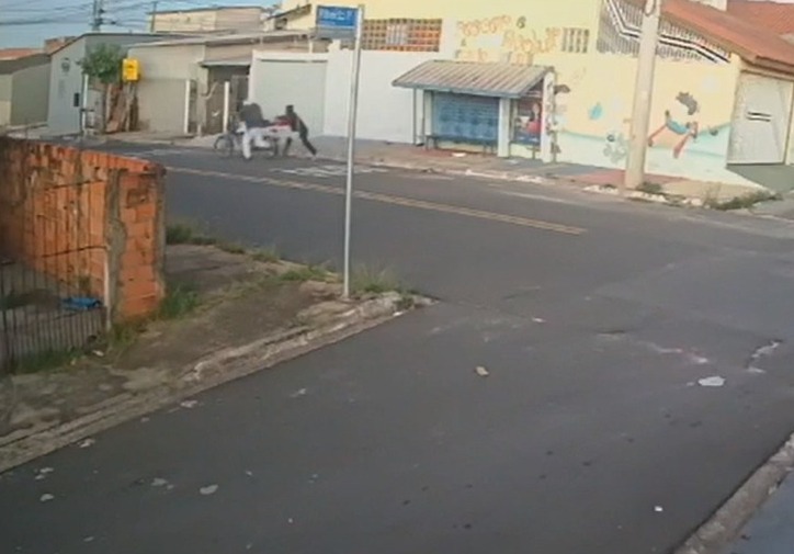 Mulher é morta a tiros durante assalto em Hortolândia 