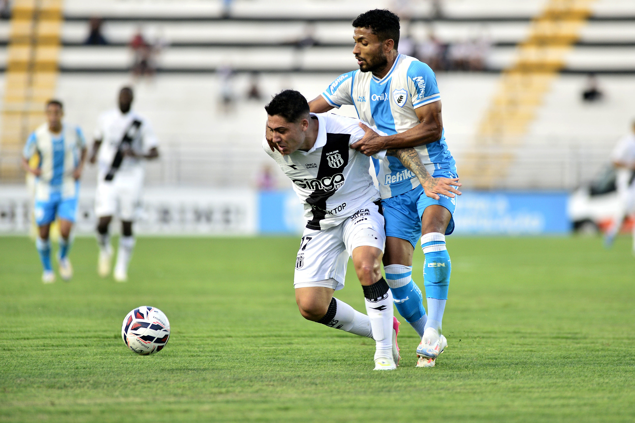 Com pênalti defendido por Diogo Silva, Ponte Preta vence o Londrina no Moisés Lucarelli