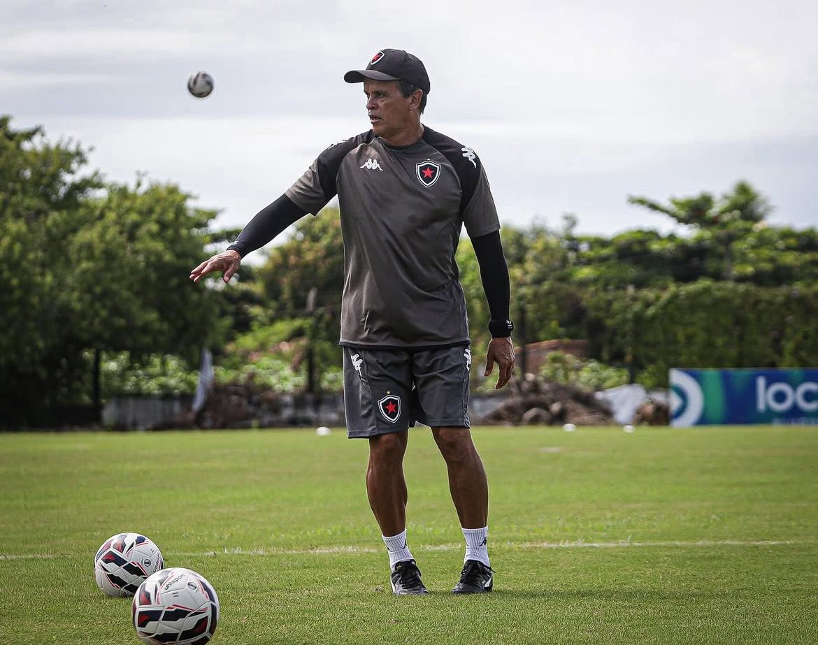 Técnico Evaristo Piza fala em decisão do Botafogo-PB contra a Ponte Preta