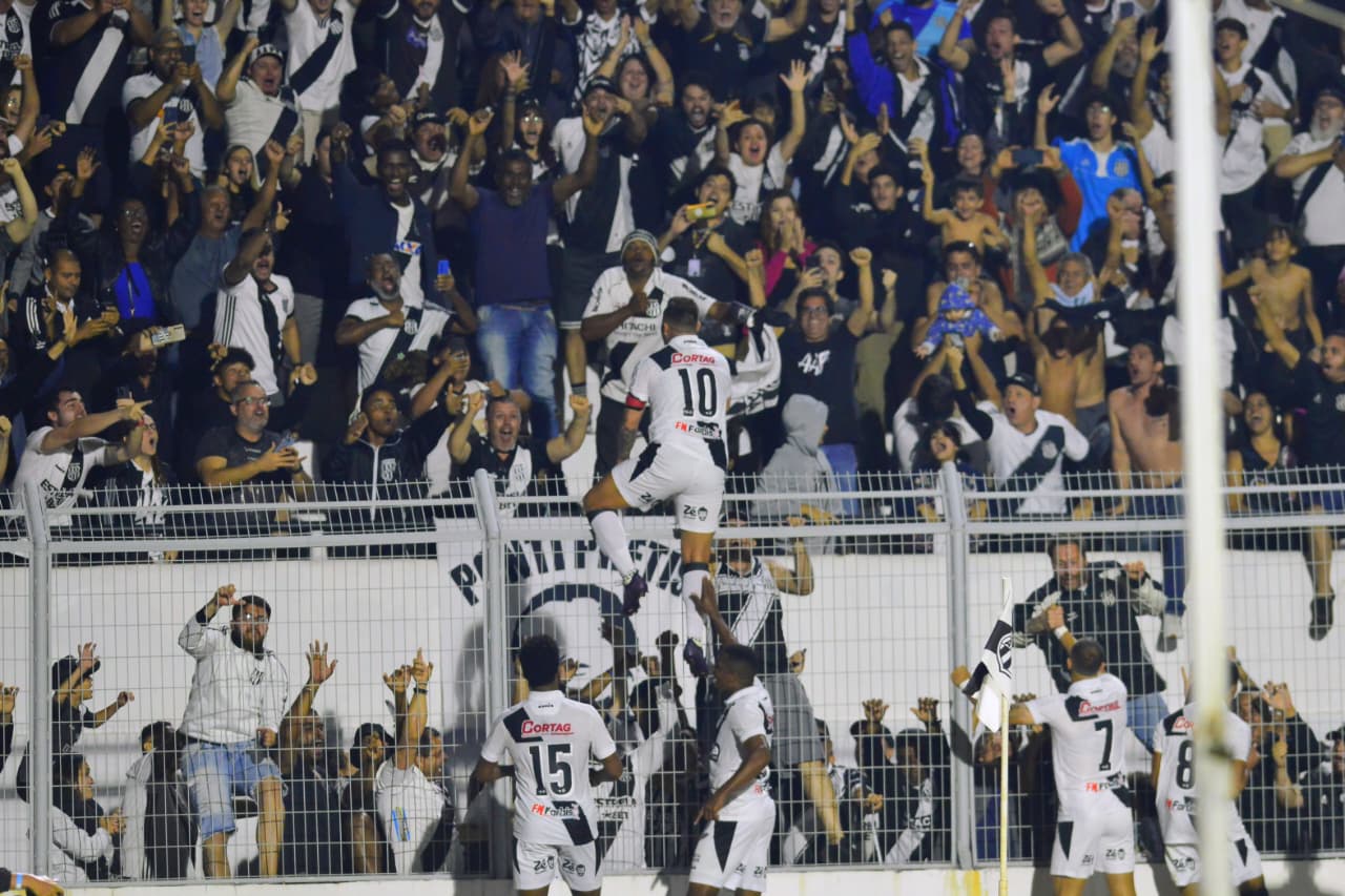 Com gol de Elvis, Ponte Preta vence o Brusque no Moisés Lucarelli