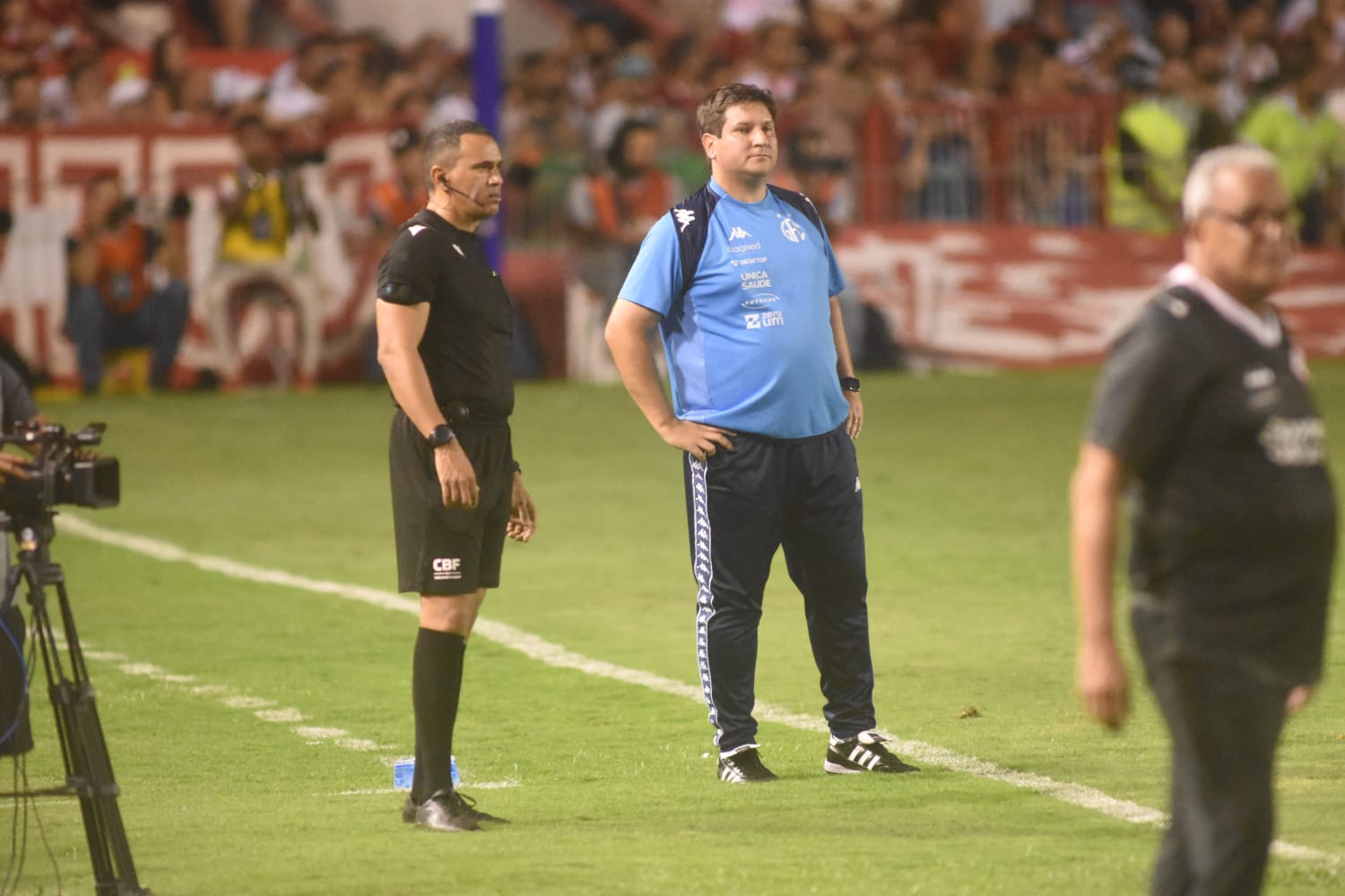“É uma vitória que nos devolve ao campeonato”, afirma Matheus Costa após triunfo do Guarani no Recife