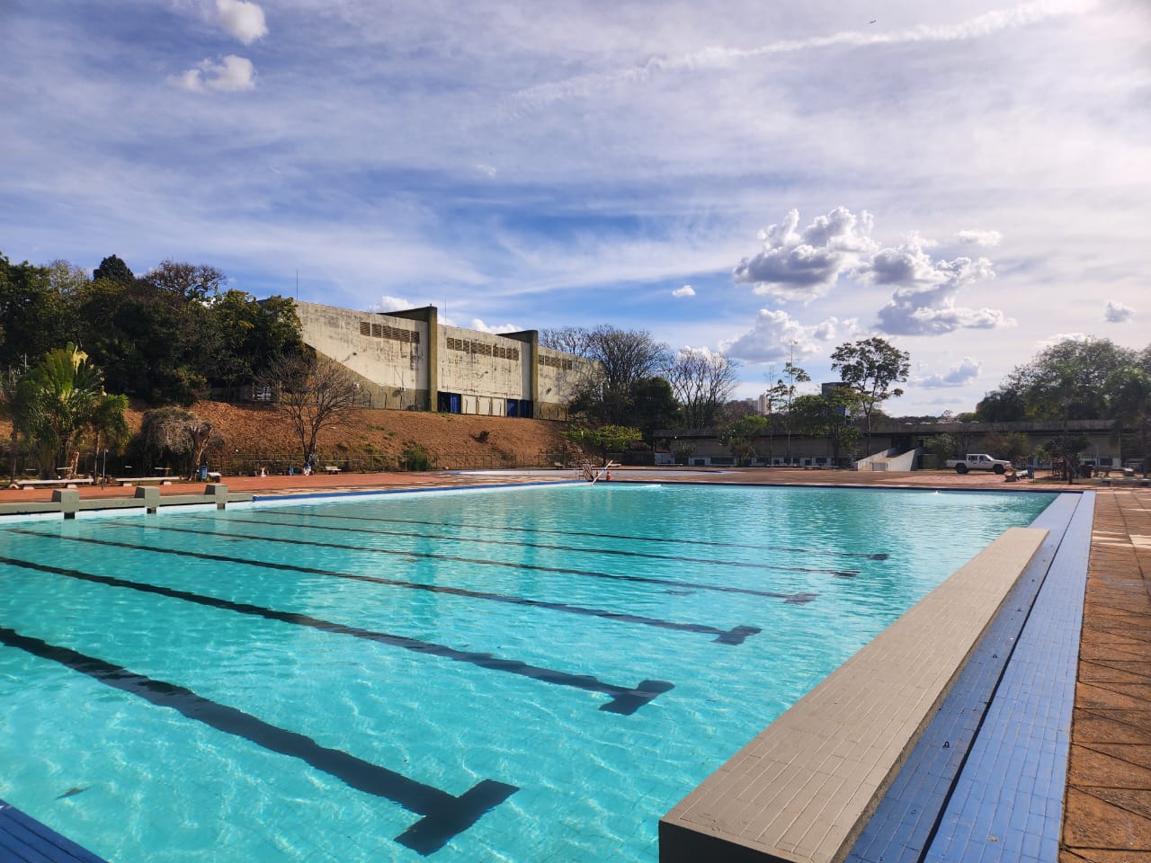Piscinas públicas de Campinas reabrem após inverno rigoroso; saiba onde ficam