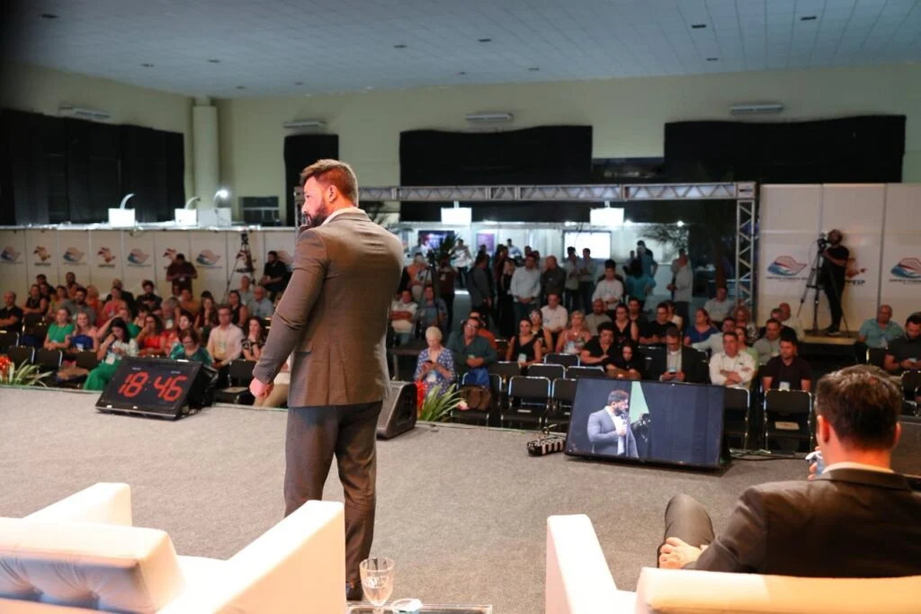 Águas de São Pedro sedia congresso entre prefeituras ‘Amppesp Fomenta 2025’