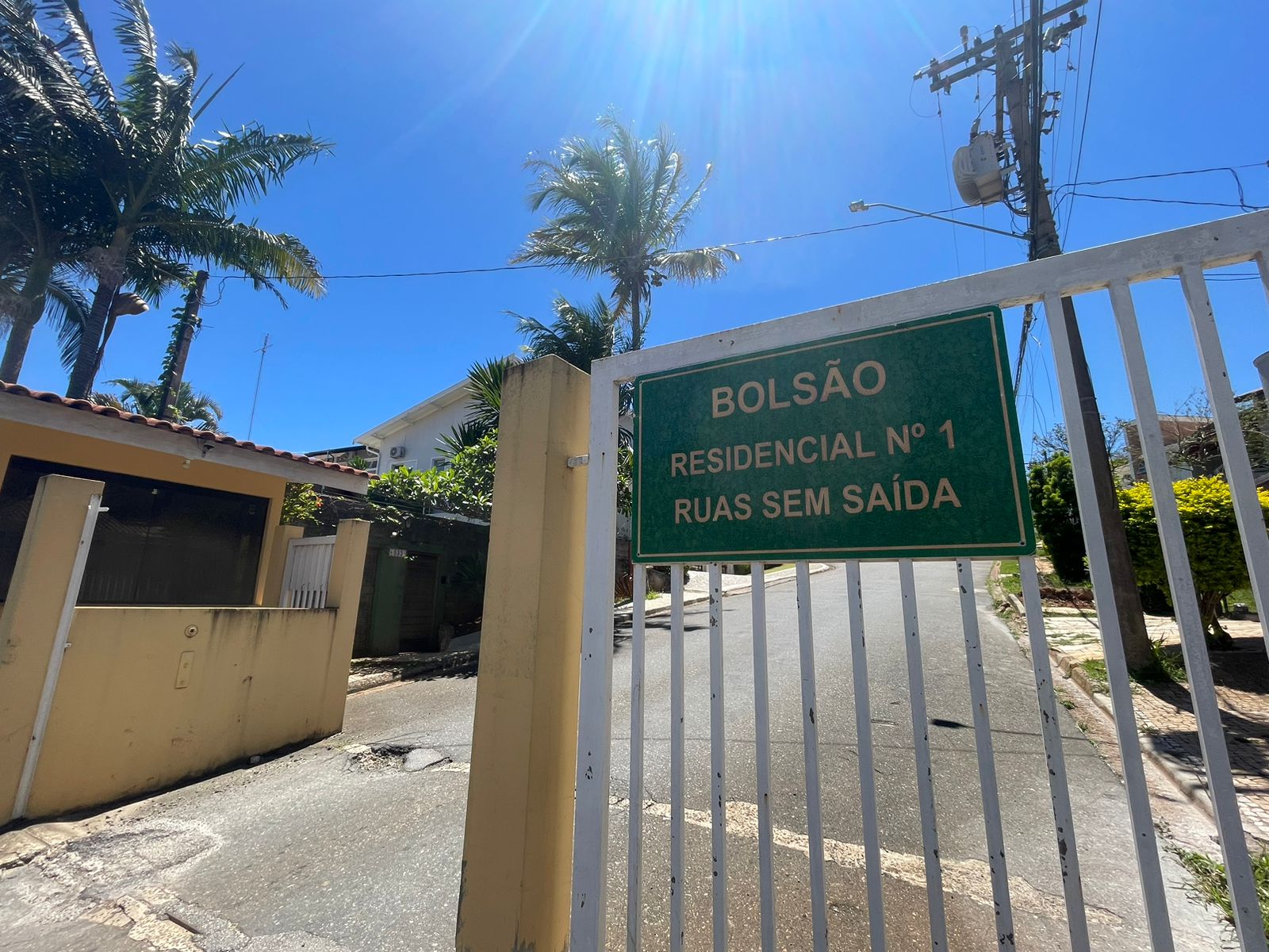 Polêmica sobre fechamento de bairros com portões e cancelas continua em Campinas