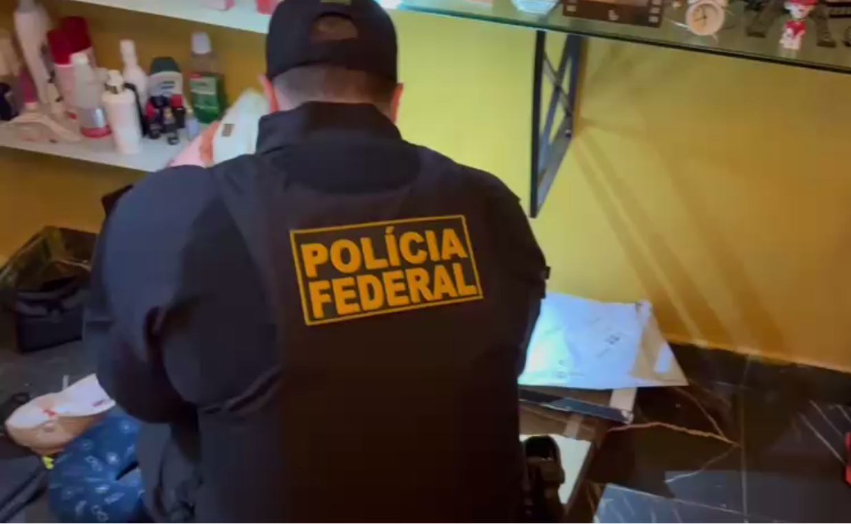 Alvo de operação da PF contra pedofilia vendia conteúdos durante lives na internet