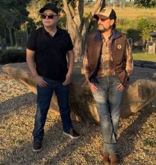 Cantor Mauri morre em acidente na Rodovia Régis Bittencourt