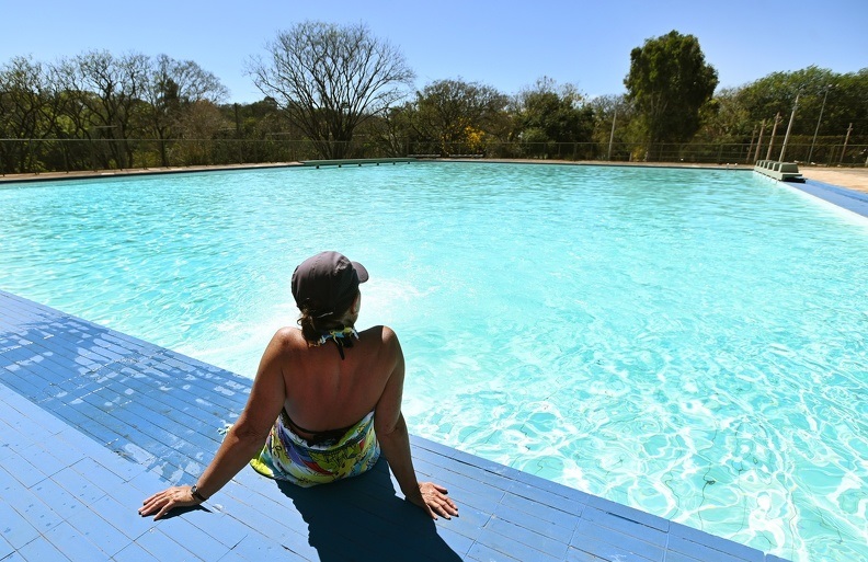 Veja como aproveitar as 11 piscinas públicas de Campinas