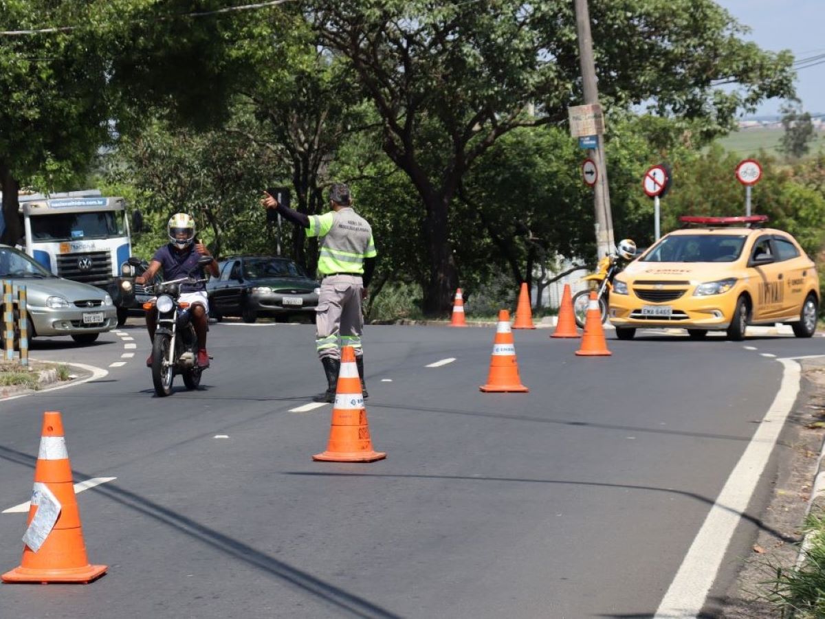 Trecho da rua Antônio Frutuoso de Moraes, no Parque Valença, terá bloqueio viário nesta quarta