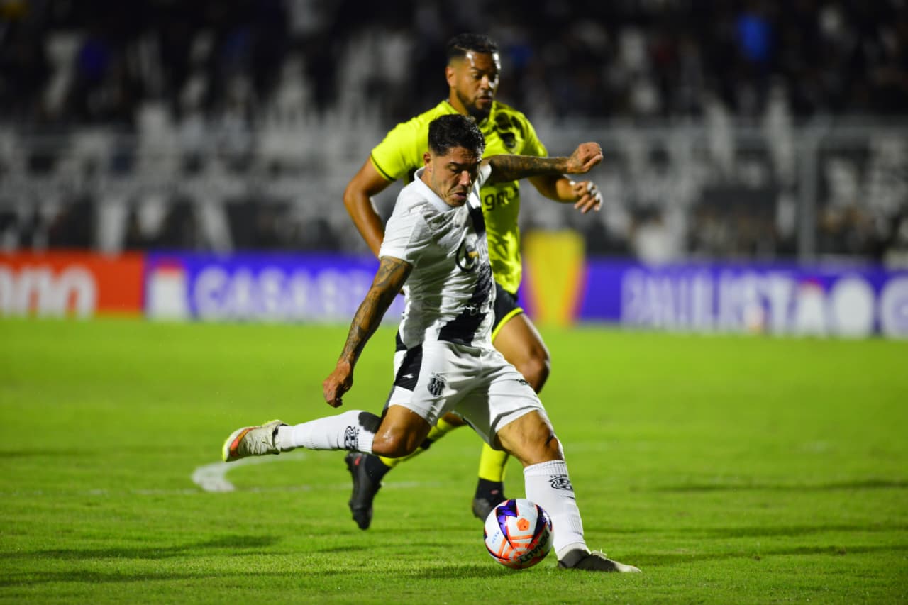 Sem marcar gols, Ponte perde  quarta seguida e se aproxima da queda no Paulistão