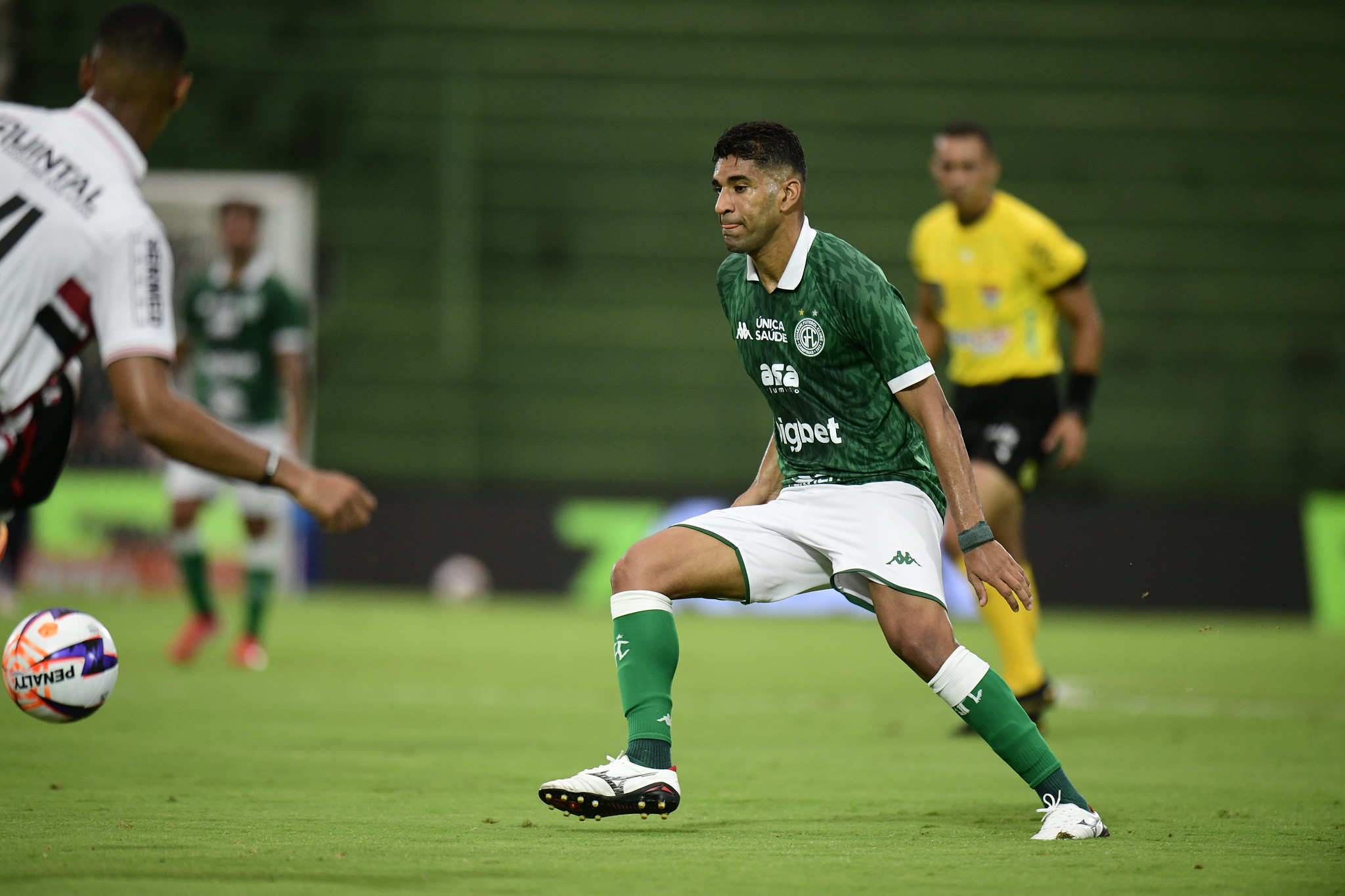 Guarani tem volta de Caíque França, mas perde dupla do meio-campo para duelo contra o Palmeiras