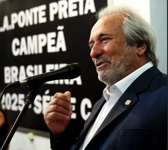 Conselheiros da Ponte entram com ação para tirar presidente Luiz Torrano