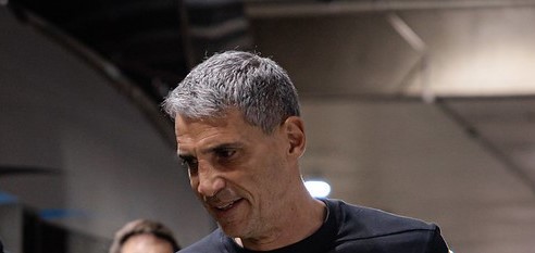 Técnico Juan Pablo Vojvoda tem problemas para confirmar o Santos