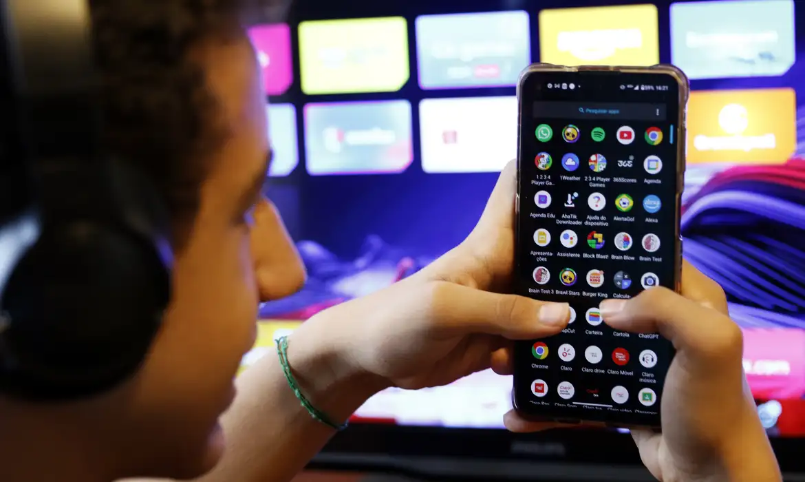 O que muda com o ECA Digital? Veja regras para pais, empresas e plataformas