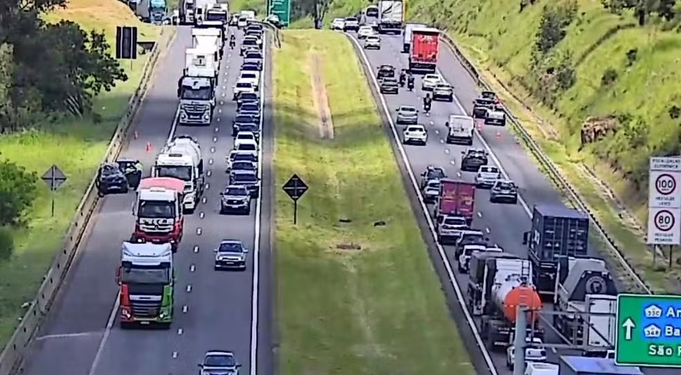 Acidentes travam Anel Viário no começo da tarde desta 5ª feira em Campinas 