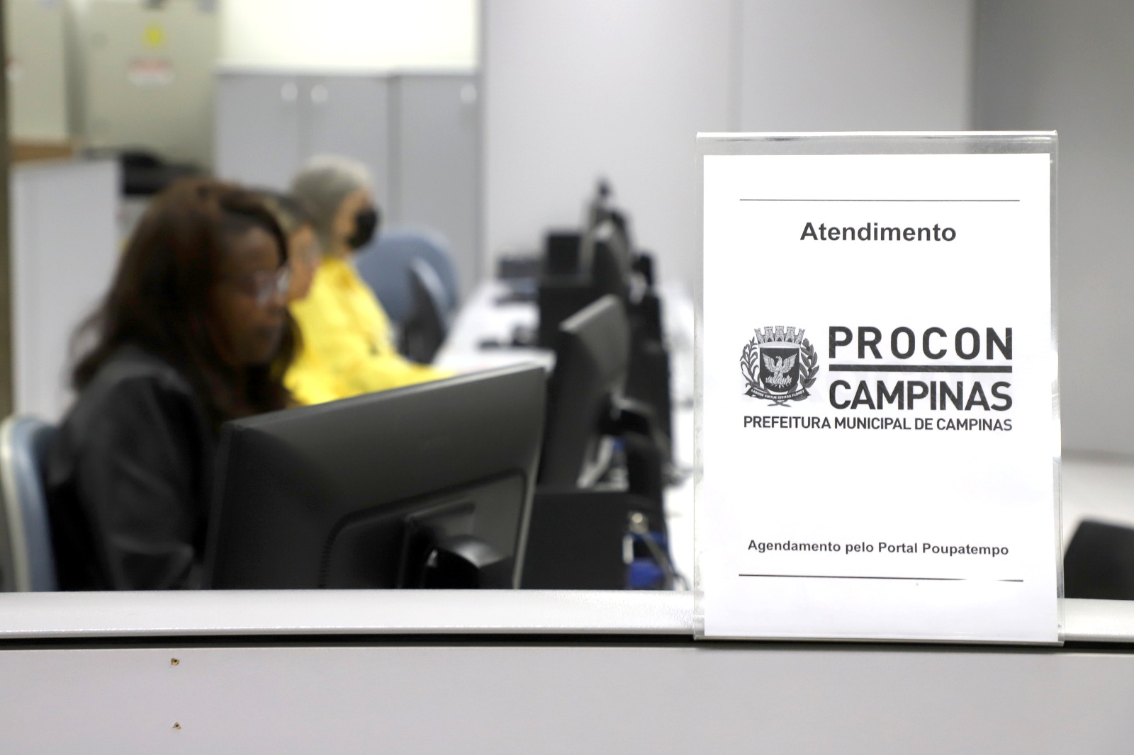 Procon Campinas revela principais reclamações de consumidores; bancos lideram lista