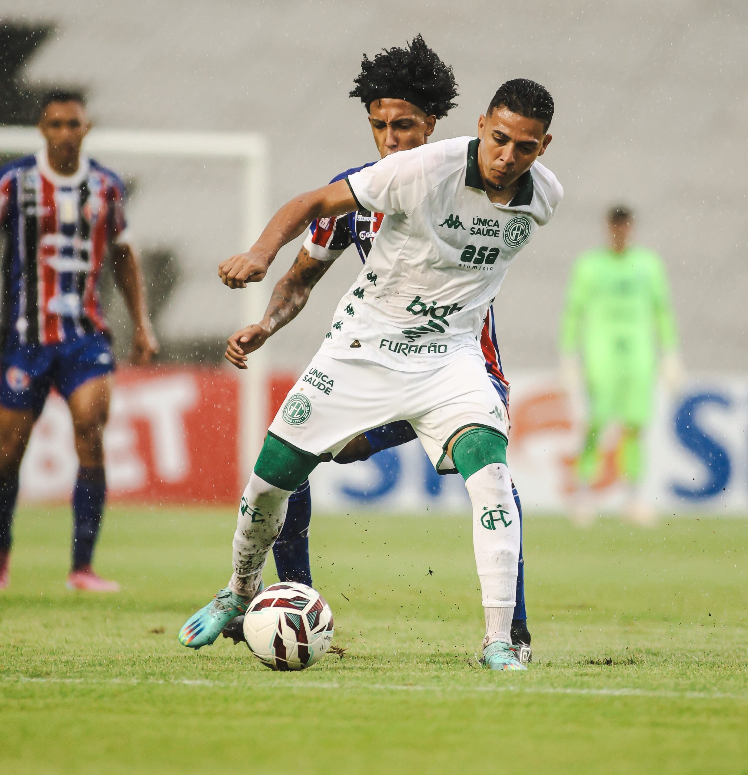 Guarani arranca empate no final contra o Maranhão na estreia da Série C