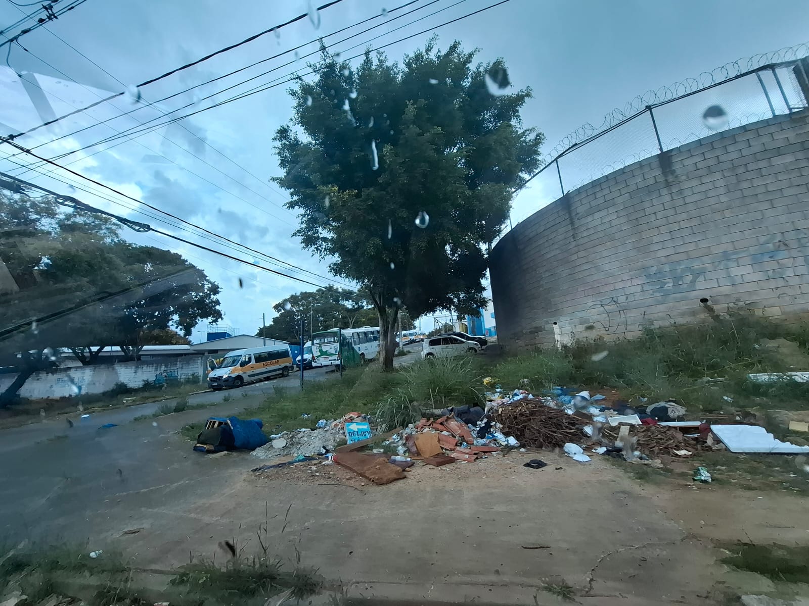 ‘Mini cracolândia’ na região de viaduto expõe problema social e de segurança no Von Zuben
