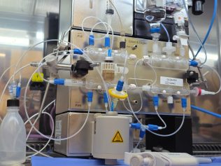 Primeira do SUS, nova máquina de Medicina Nuclear do HC faz imagens 3D