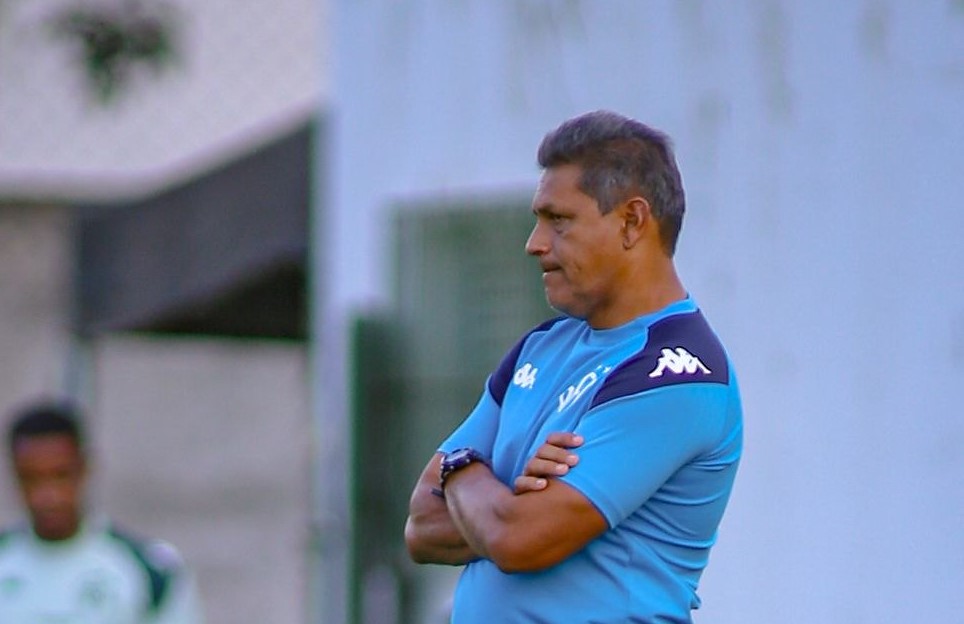 Sem João Paulo, técnico do Guarani precisará mudar meio-campo para duelo contra o Ituano