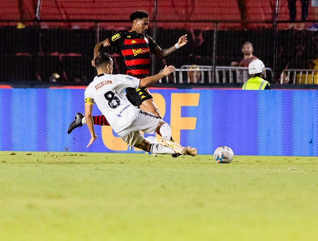 Sport vence e garante vaga na semi do Nordestão e agora pensa na Ponte Preta pela Série B