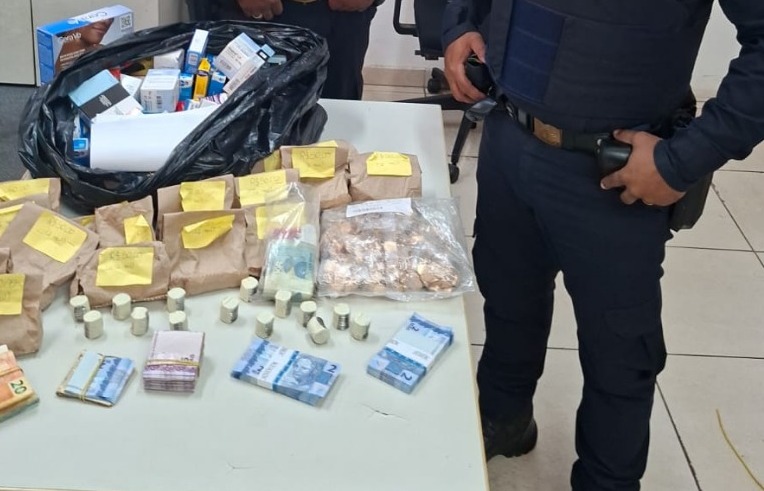 Quadrilha é presa após roubo a farmácia no Centro de Valinhos 
