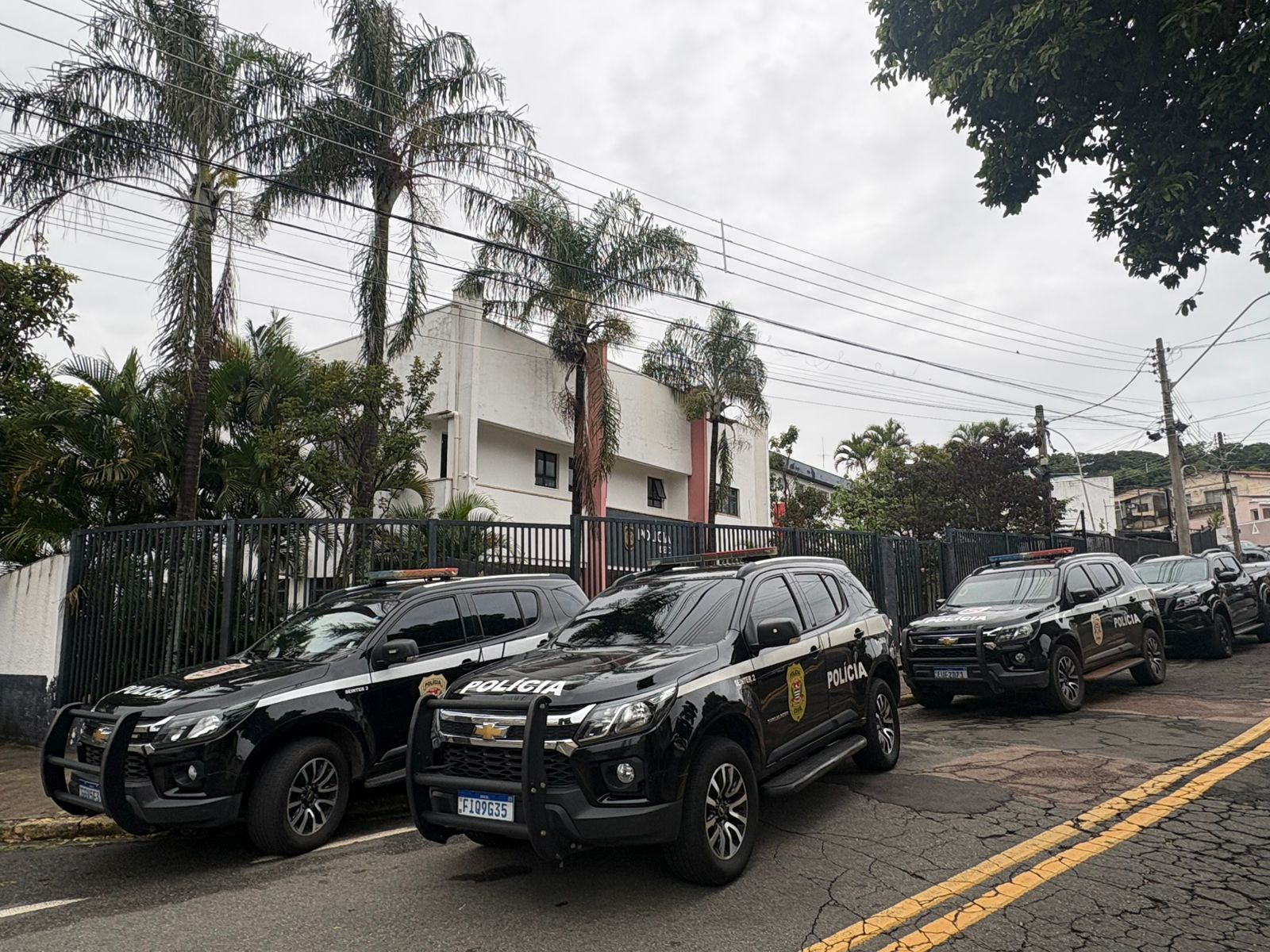Quadrilha suspeita de fraudar seguradoras é alvo de operação da Polícia Civil em Campinas