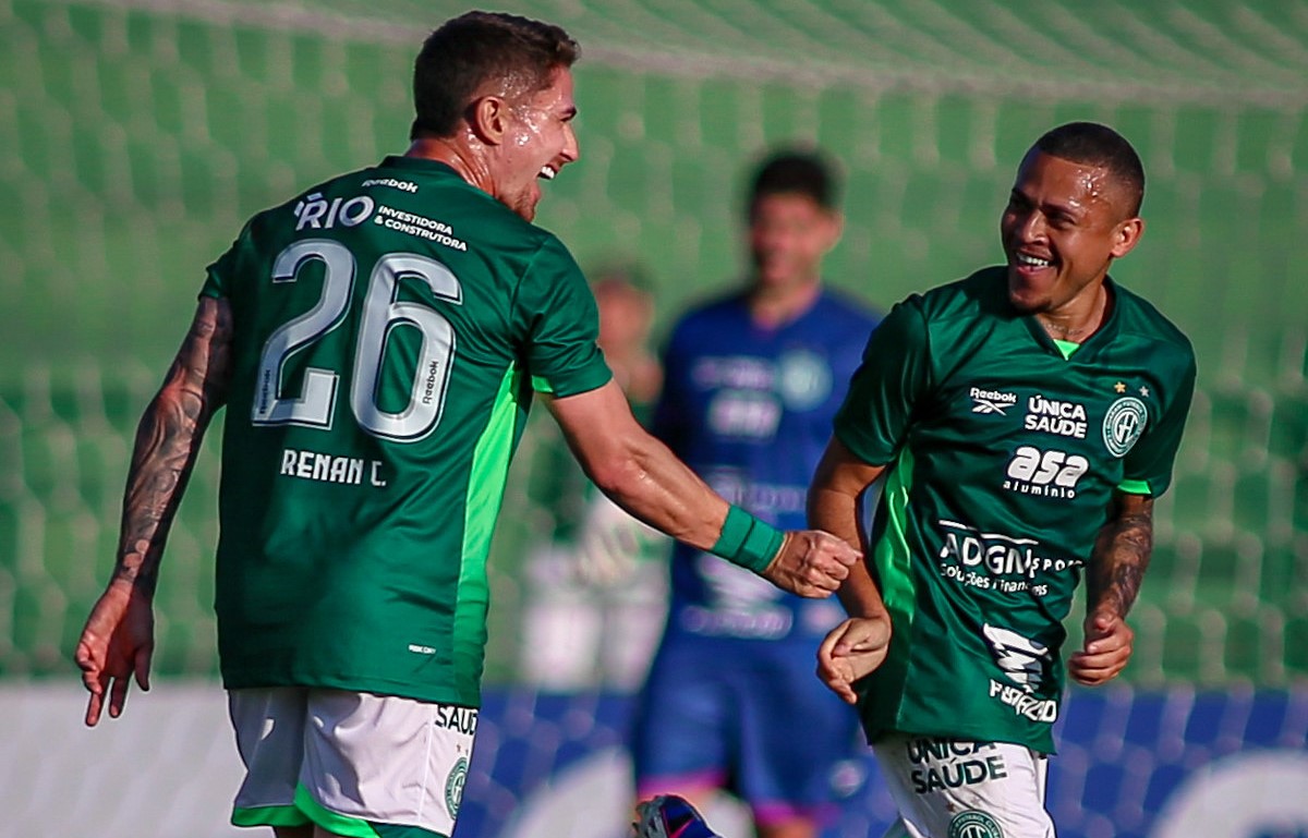 Resultados ajudam e Guarani fecha a rodada na liderança da Série C