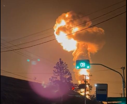 Explosão em indústria química mobiliza bombeiros em Itupeva