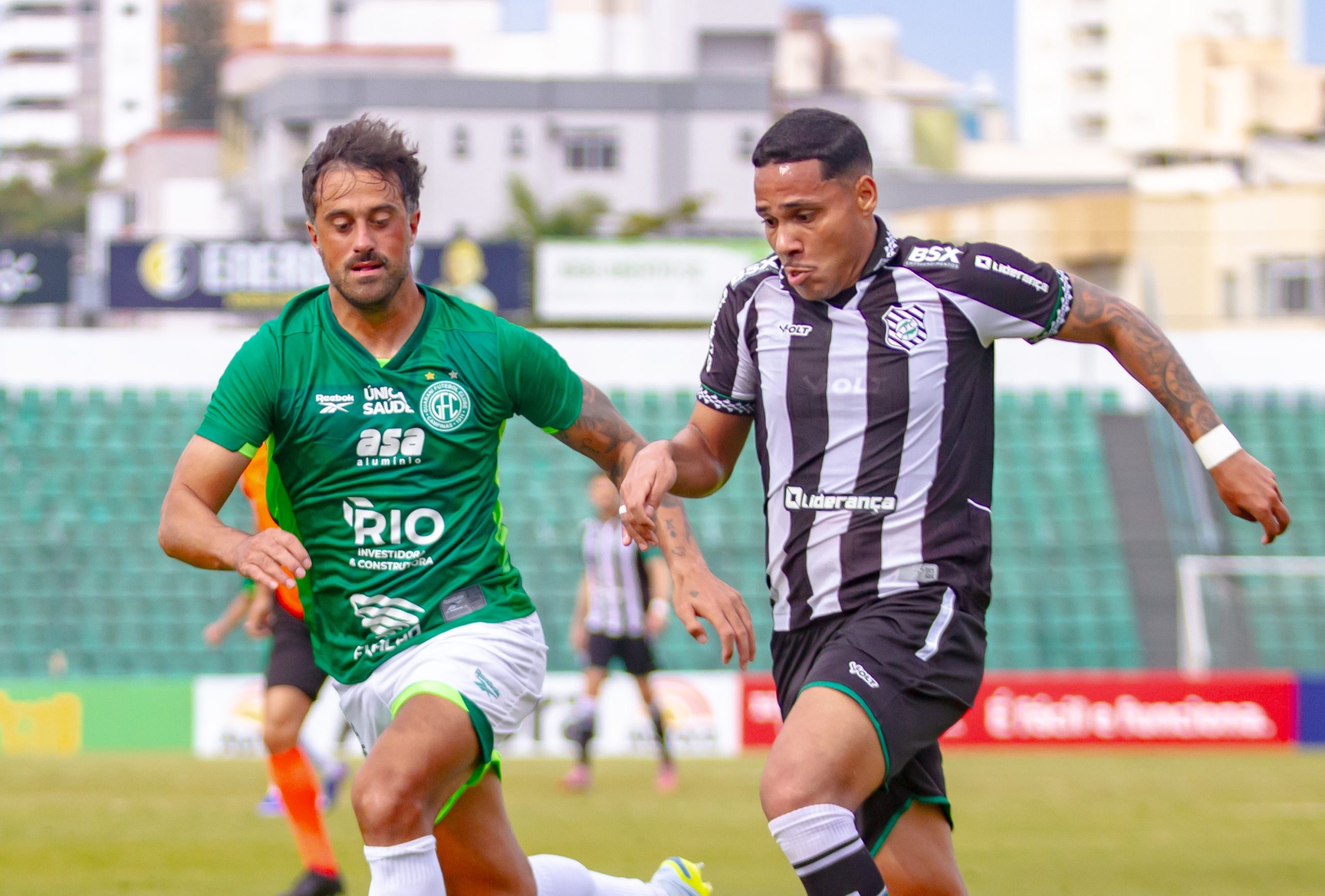 Com um a menos Guarani arranca empate com Figueirense em Floripa