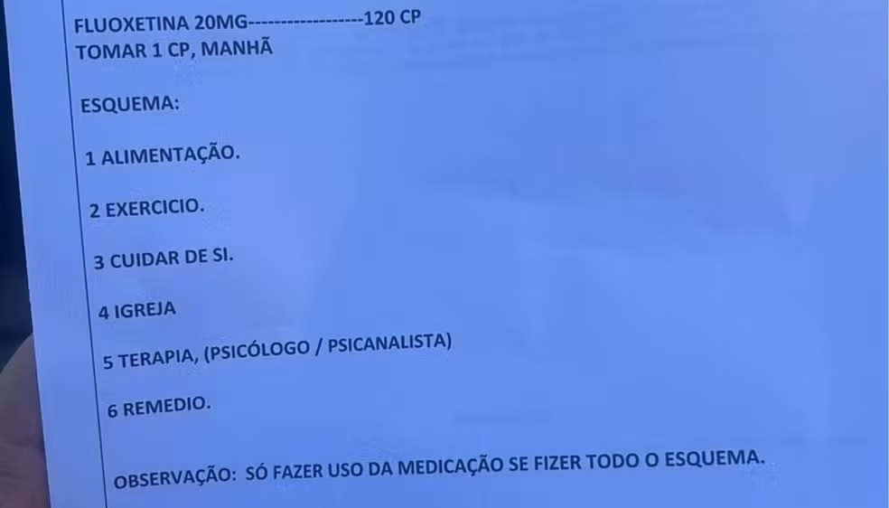 Médico da rede pública de Piracicaba recomenda “igreja” em receita e caso gera apuração da prefeitura