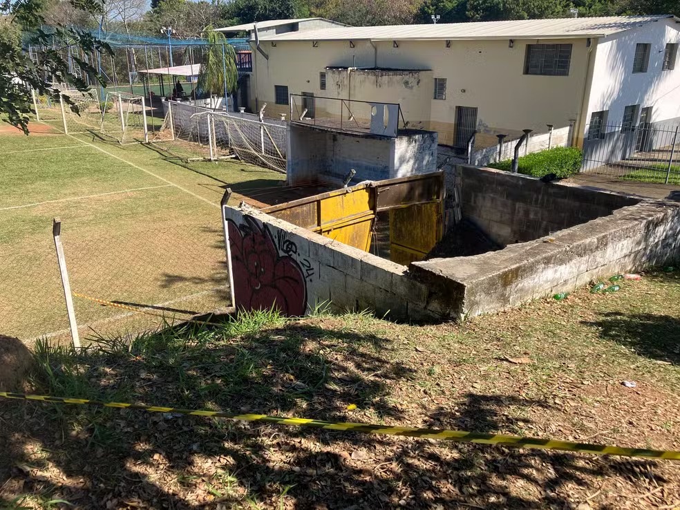 Desabamento de laje em campo de futebol deixa 8 feridos em Campinas