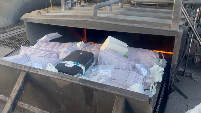 PF incinera 560kg de drogas e substâncias ilícitas apreendidas em operações em Viracopos 