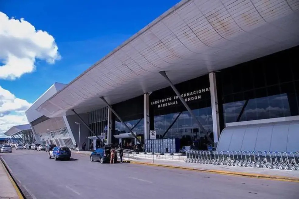 Avião da Azul retorna para Cuiabá após falha técnica durante voo para Campinas 