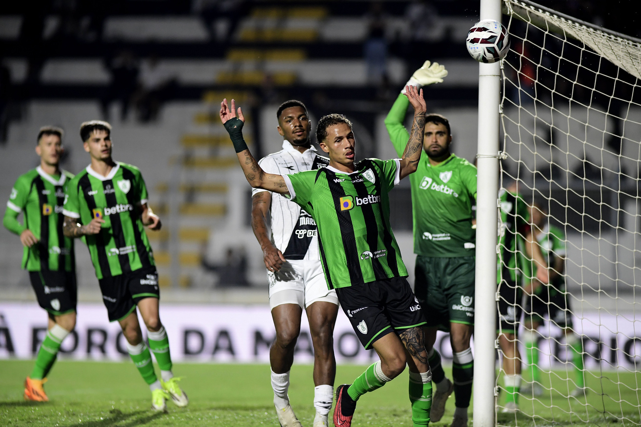 Ponte e América fecham o primeiro turno com a 2ª pior campanha da era dos pontos corridos da Série B