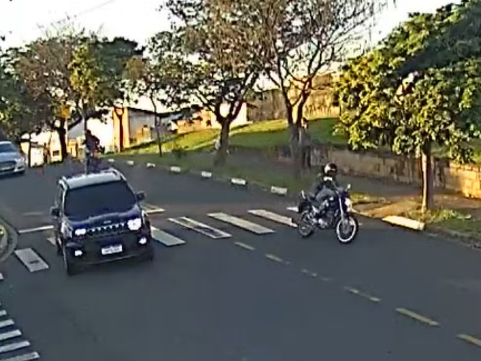 Motorista é preso após disparar em motociclista durante briga de trânsito em Campinas