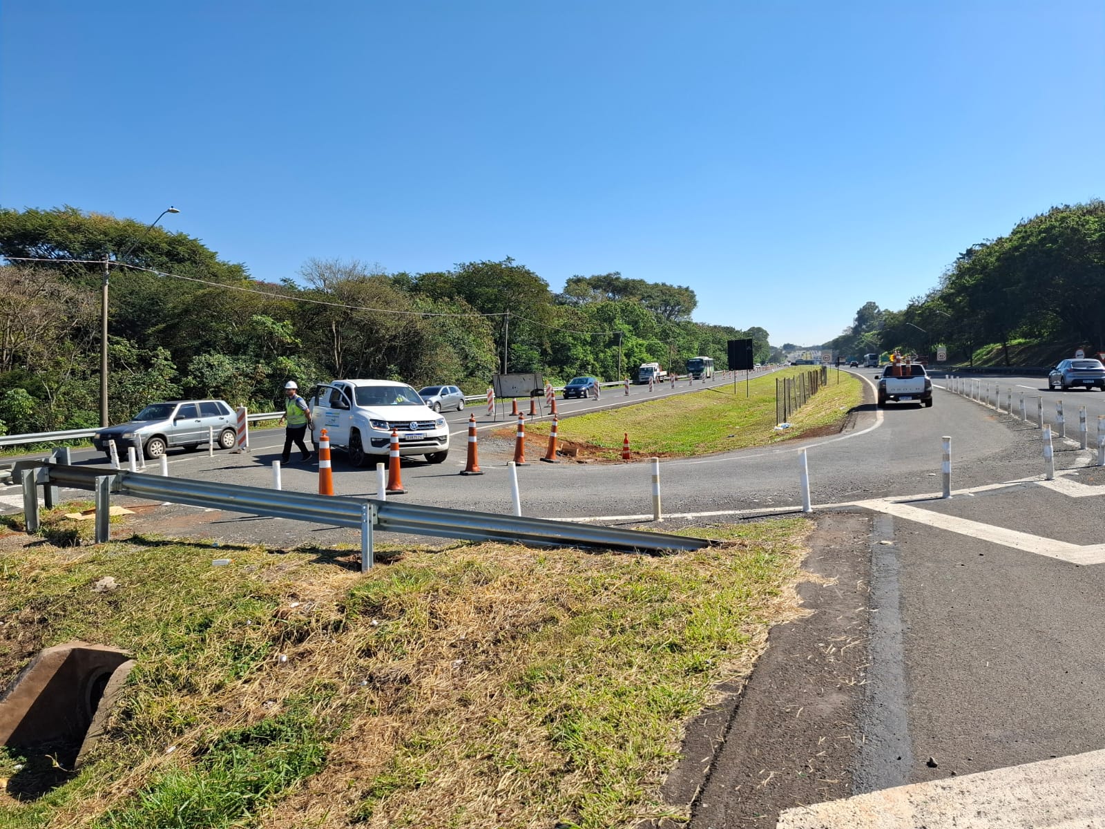 Obra em acesso da Zeferino Vaz tem conclusão prorrogada até domingo (2)