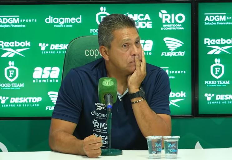 Torcedores  protestam contra o técnico do Guarani: “Faz parte do que escolhemos como profissão”