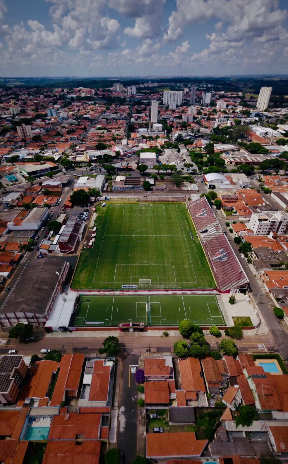 Interdição de ruas no entorno do Estádio Ítalo Limongi acontece neste domingo, em Indaiatuba