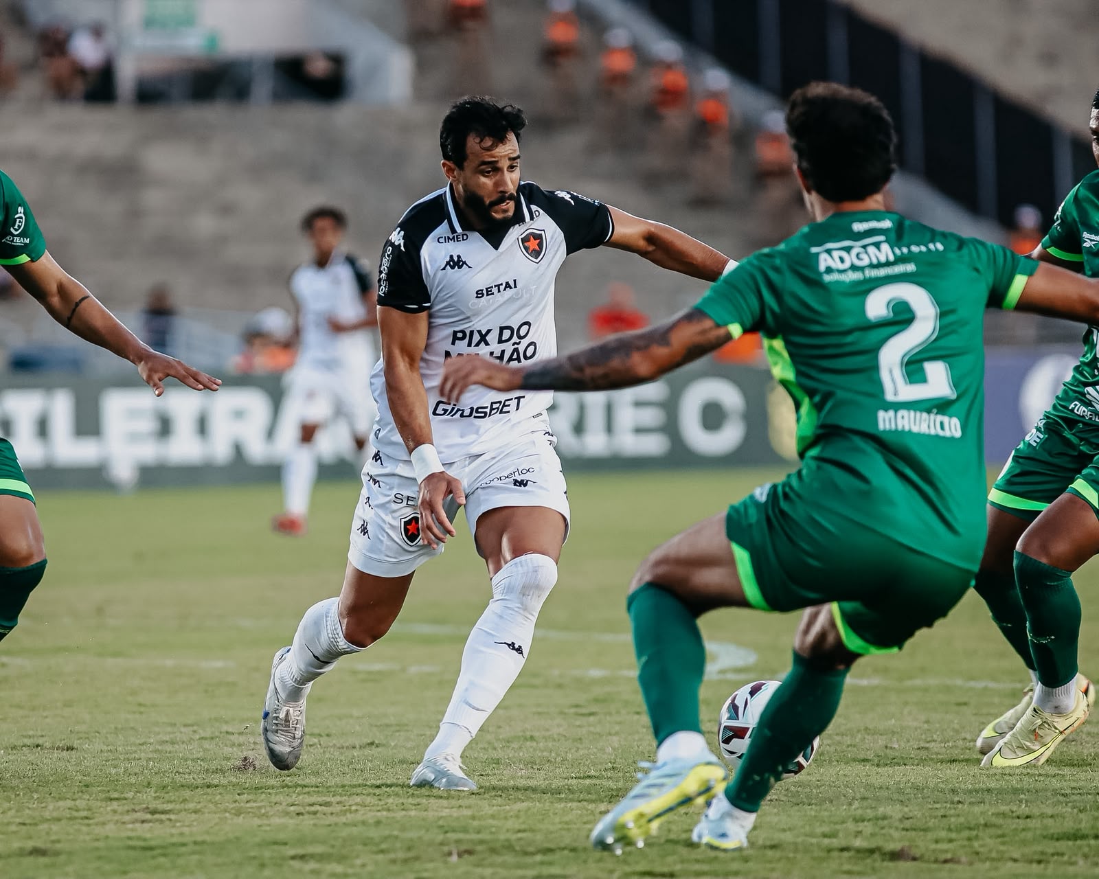 De virada, Guarani perde para o Botafogo-PB e adia classificação para última rodada da Série C
