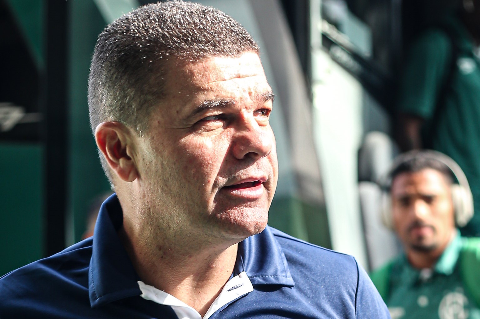 Guarani confirma empréstimo do técnico Umberto Louzer para o Criciúma