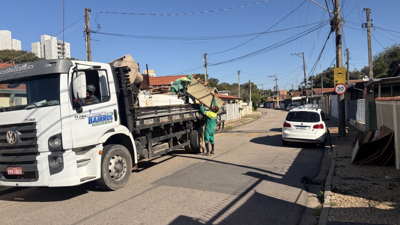 Nova etapa da Operação Limpa Valinhos começa nesta terça (15) com cata-bagulho em 17 bairros