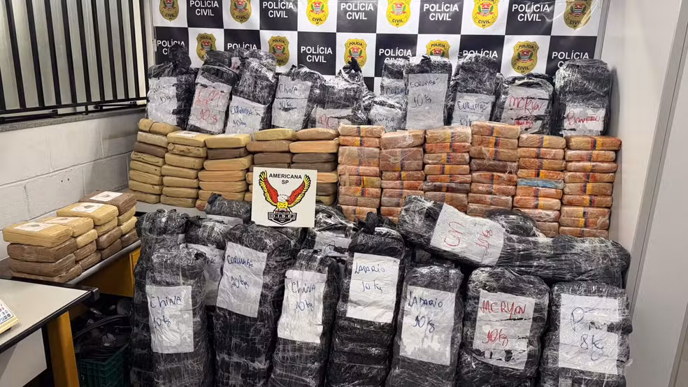 Polícia apreende mais de meia tonelada de maconha em carga de adubo em Limeira
