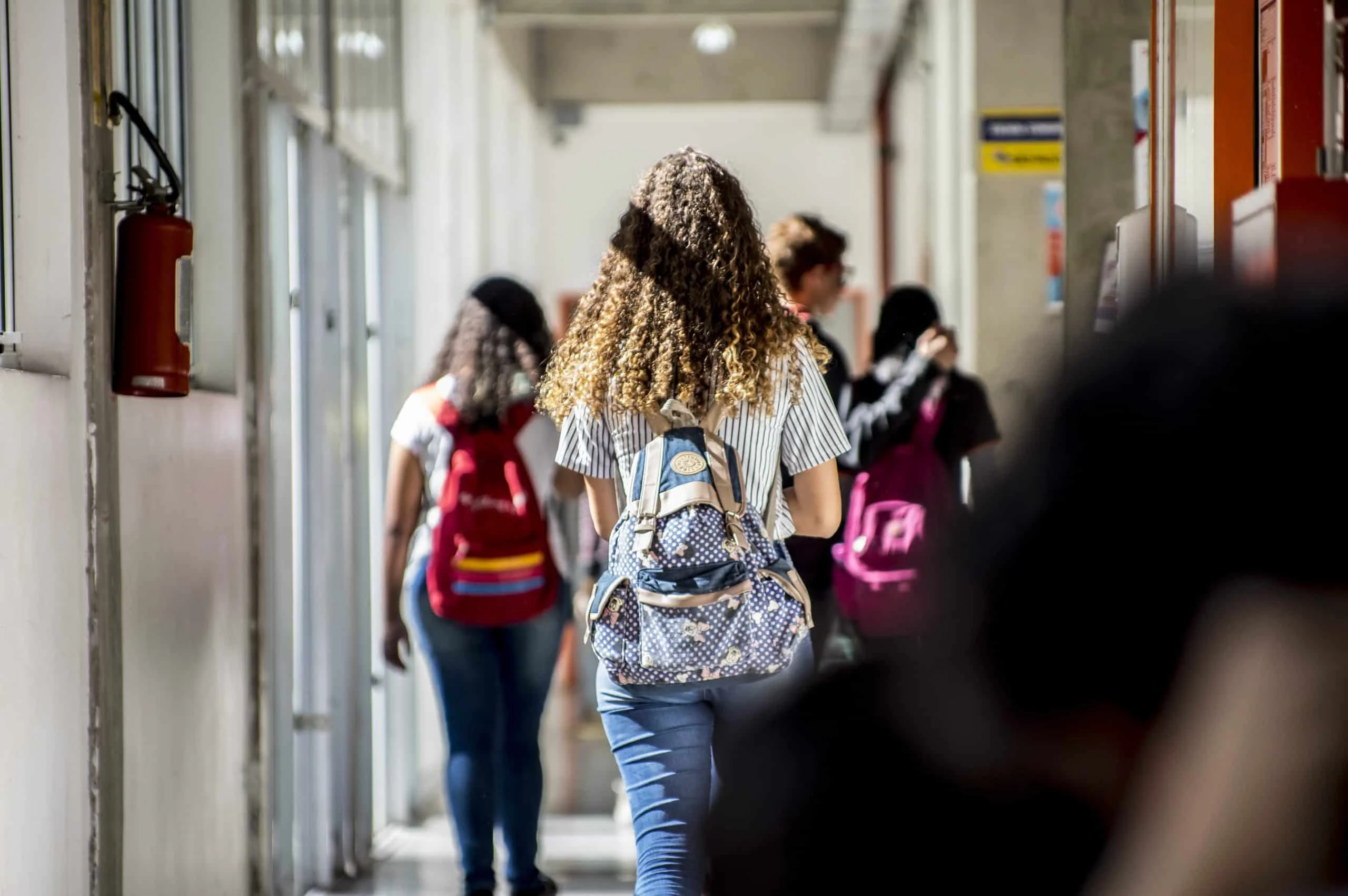 Etecs abrem inscrições para programa que integra ensino médio, técnico e faculdade