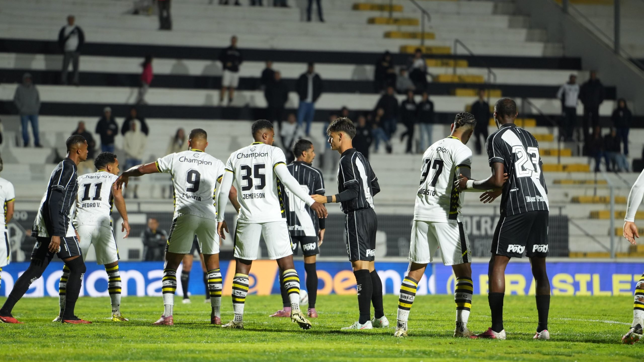 Ponte perde para o São Bernardo e atinge marca de 20 jogos sem vitória