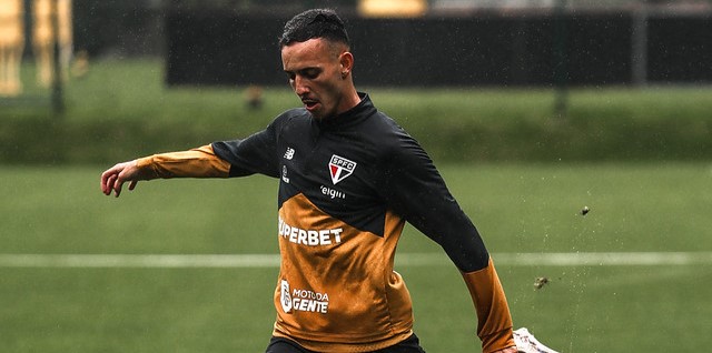São Paulo recebe o Boca Juniors para tentar seguir na Sul-Americana