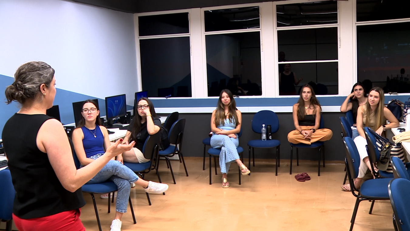 Parceria entre Grupo EP e PUC-Campinas promove concurso de jornalismo universitário com prêmio de R$ 5 mil