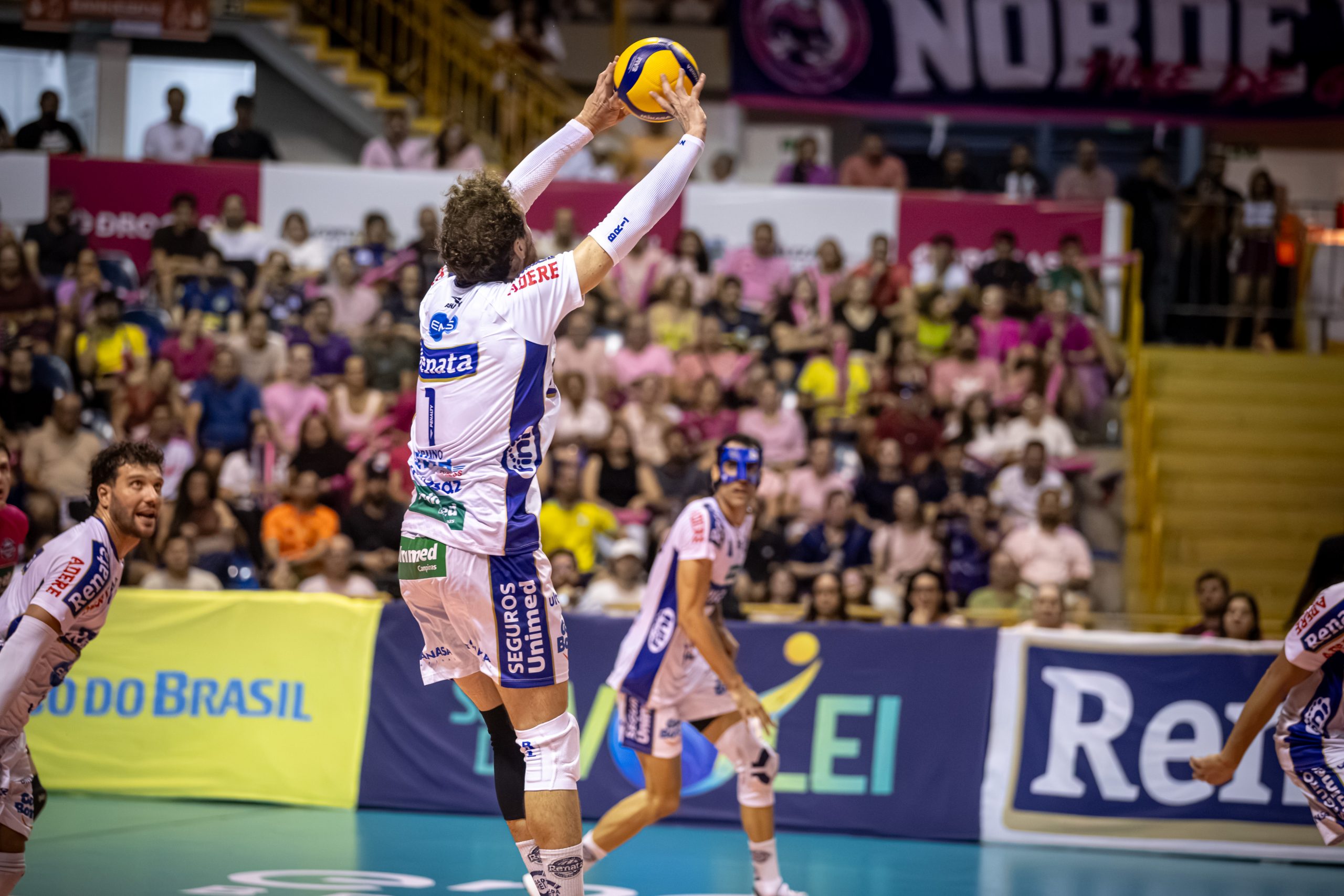 Vôlei Renata inicia Superliga com vitória em cima do Norde